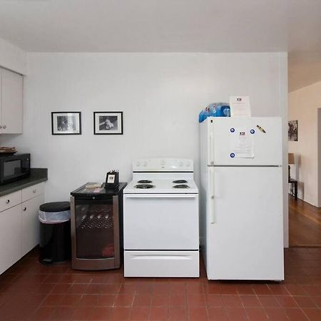 לאפאייט Cajun Stays - Cajun Hostel II - The Black Room מראה חיצוני תמונה
